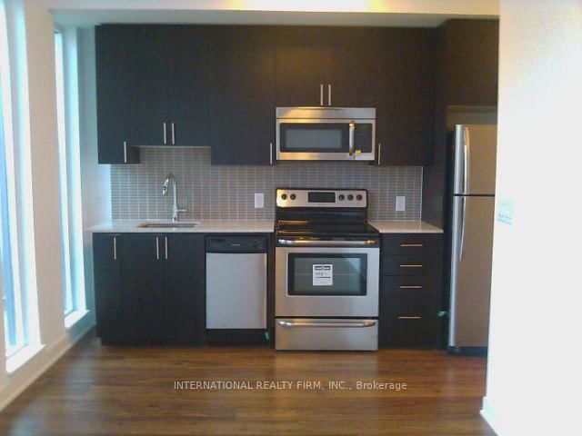 911 - 260 Sackville Street