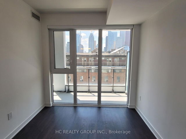 658 - 121 Lower Sherbourne Street