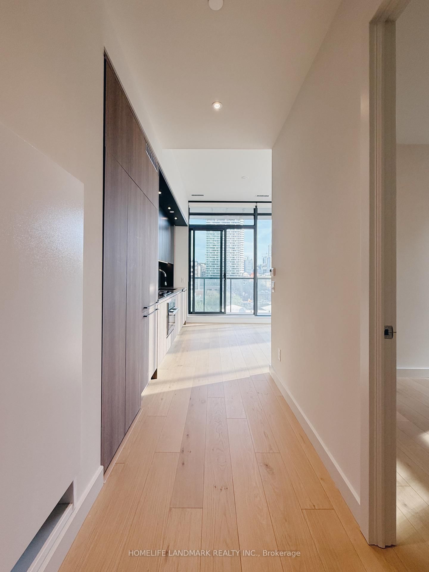 Condo sold at 603-81 Wellesley Street, Toronto, Ontario, M4Y 0C5 - Church-Yonge Corridor - MLS: C12155853
