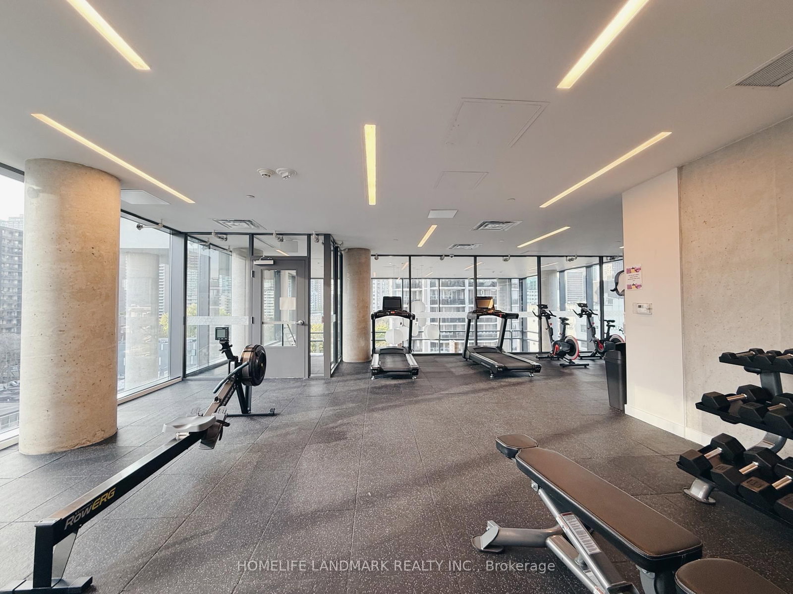 Condo sold at 603-81 Wellesley Street, Toronto, Ontario, M4Y 0C5 - Church-Yonge Corridor - MLS: C12155853