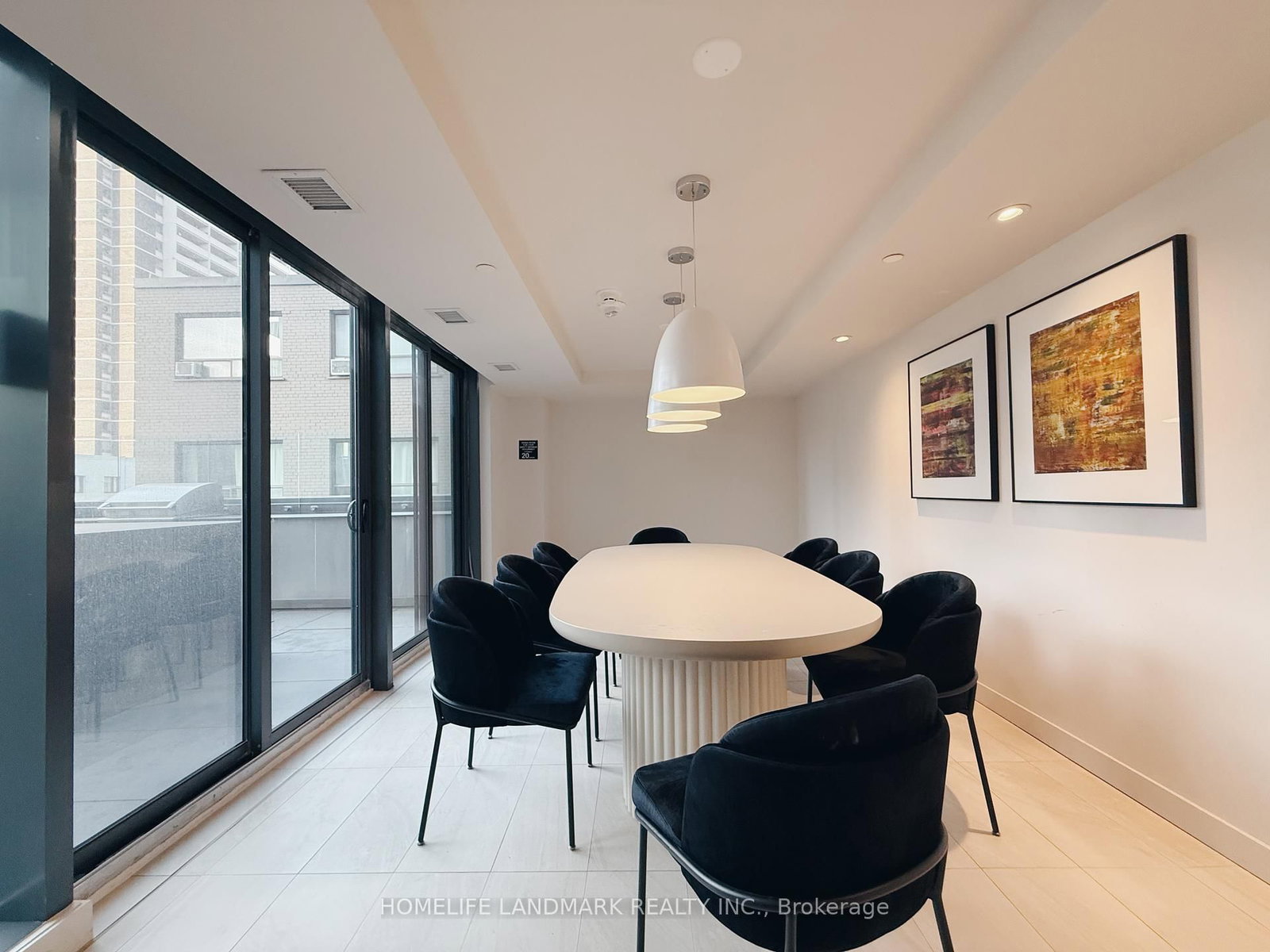 Condo sold at 603-81 Wellesley Street, Toronto, Ontario, M4Y 0C5 - Church-Yonge Corridor - MLS: C12155853