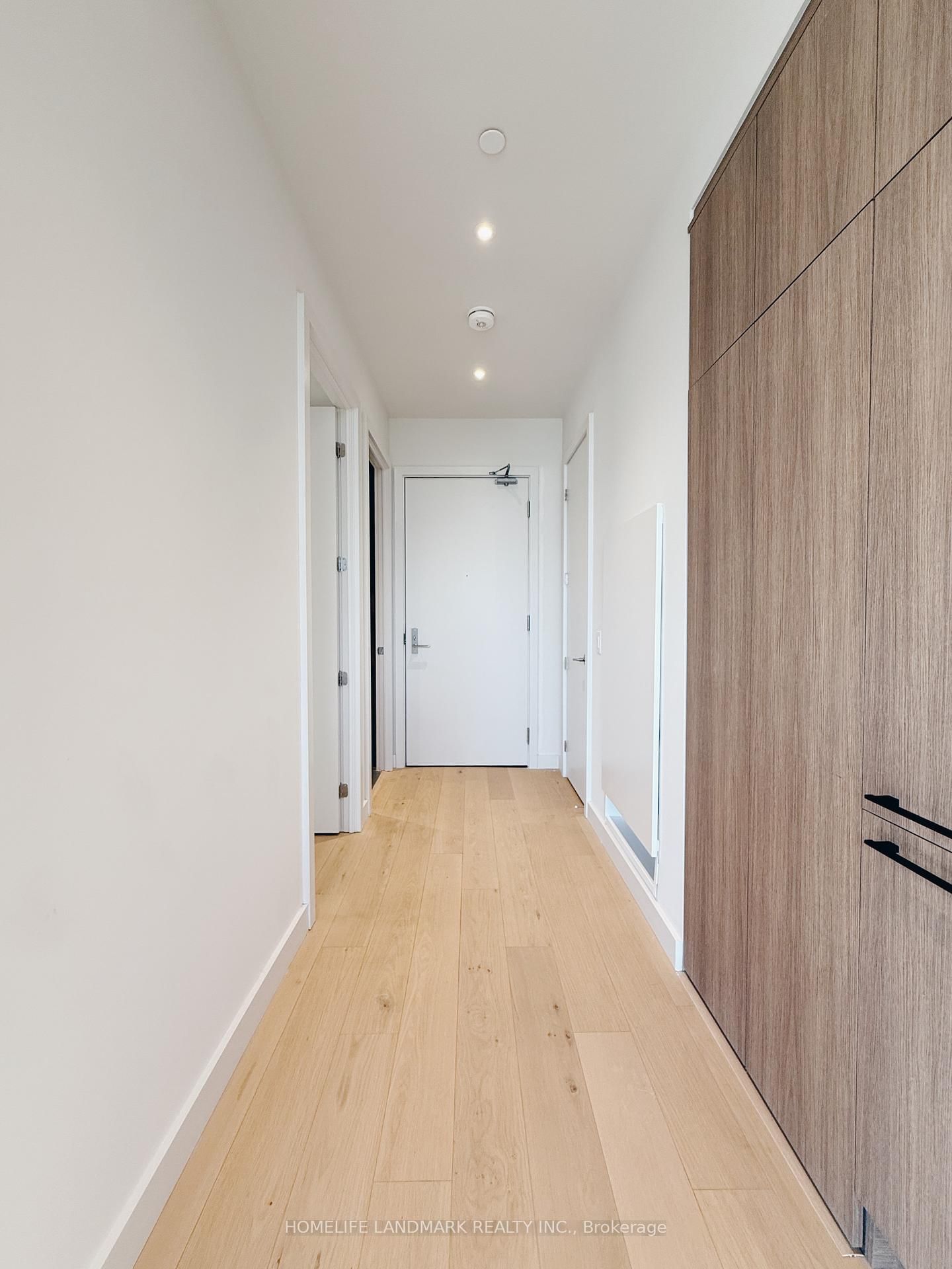 Condo sold at 603-81 Wellesley Street, Toronto, Ontario, M4Y 0C5 - Church-Yonge Corridor - MLS: C12155853