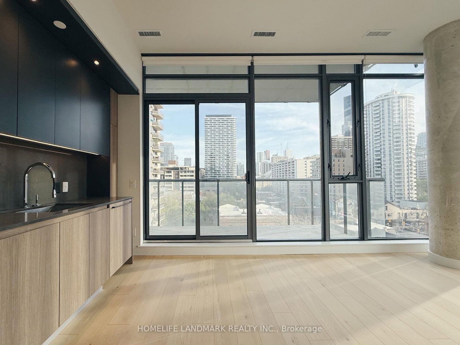 Condo sold at 603-81 Wellesley Street, Toronto, Ontario, M4Y 0C5 - Church-Yonge Corridor - MLS: C12155853
