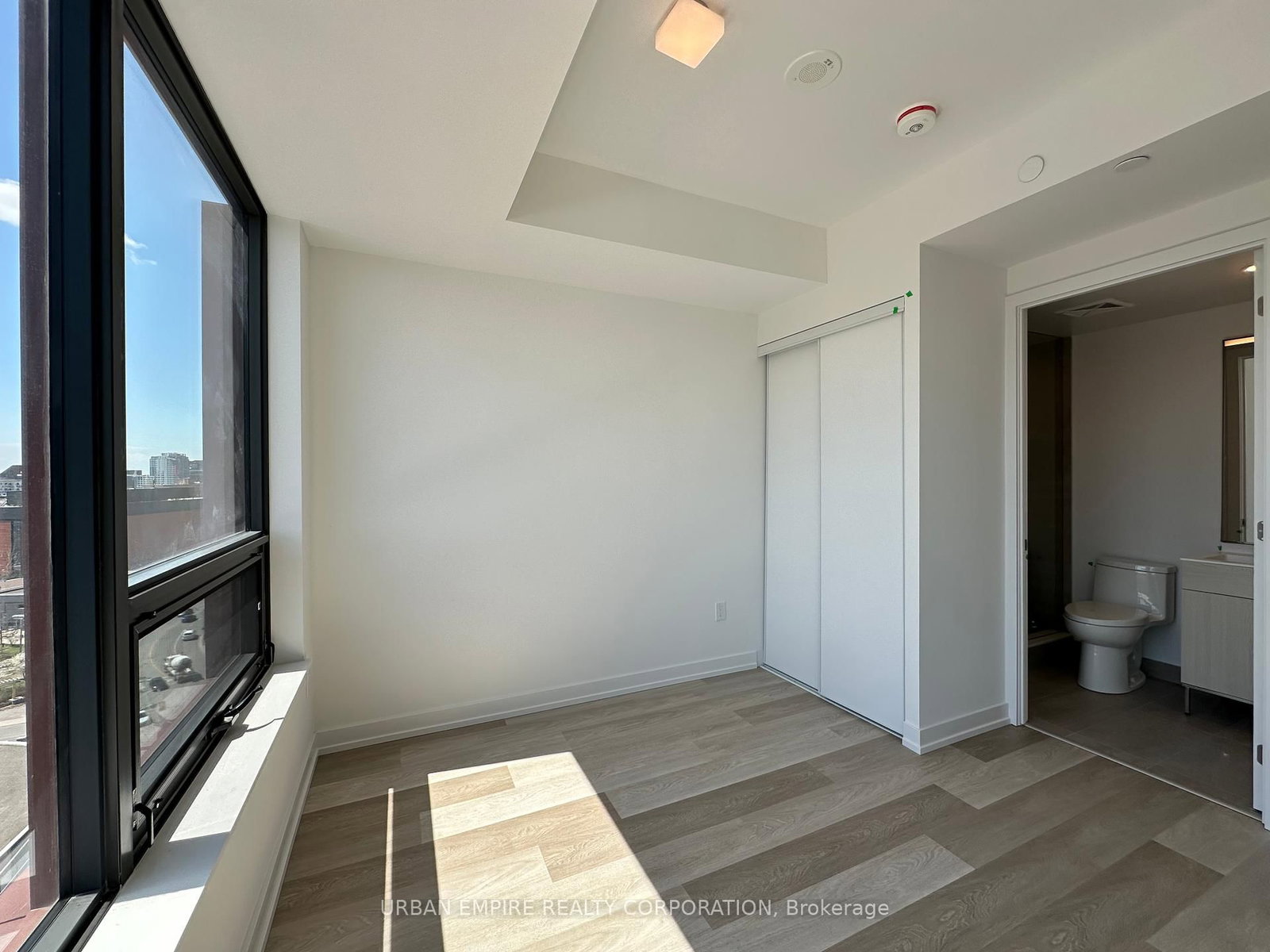 28 Eastern Avenue, Unit LPH15 - Photo 13