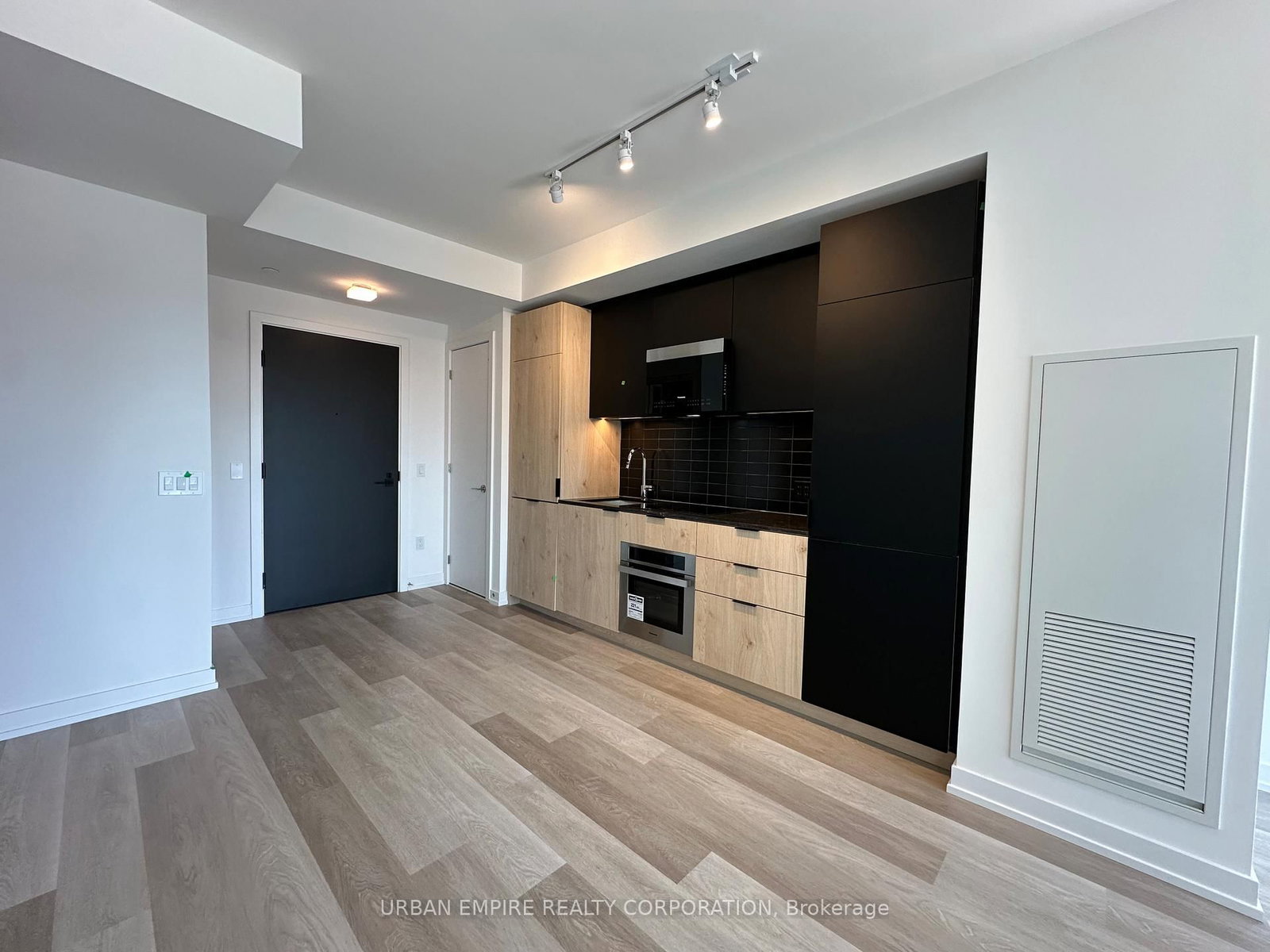 28 Eastern Avenue, Unit LPH15 - Photo 15