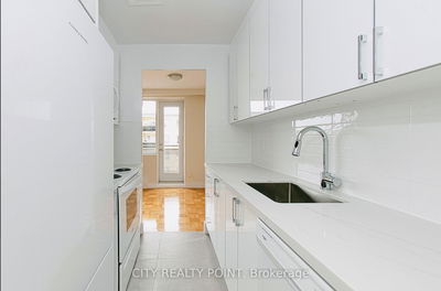 Unit 405 — 2 Grandstand Pl, Toronto - Thorncliffe Park image-0-1