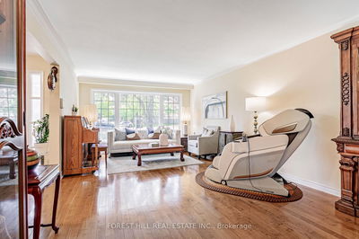 6 Centurion Crt, Toronto - Bayview Woods-Steeles image-0-4