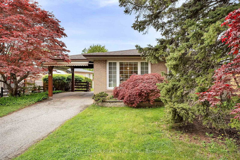 64 Grove Park Cres, Toronto - Don Valley Village image-0-0
