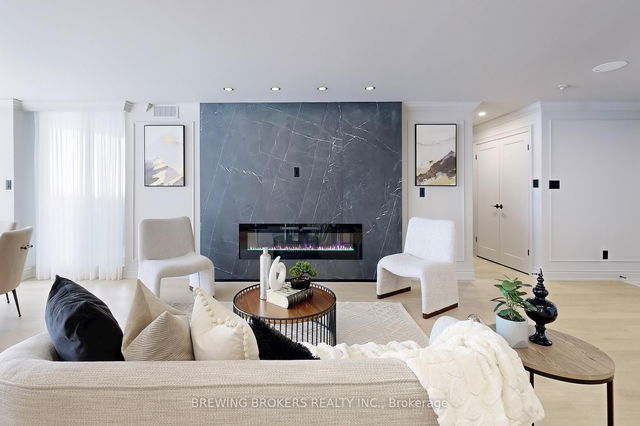 1805 - 85 Skymark Drive