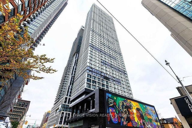 2810 - 181 Dundas Street
