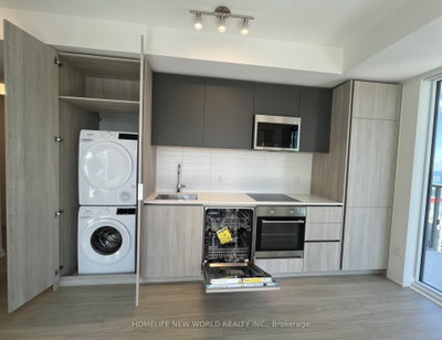 Unit 3612 — 8 Widmer Street — photo 4