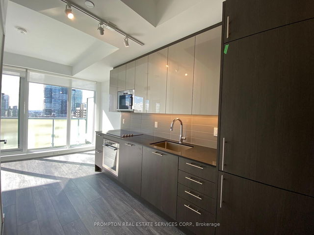 2103 - 403 Church Street