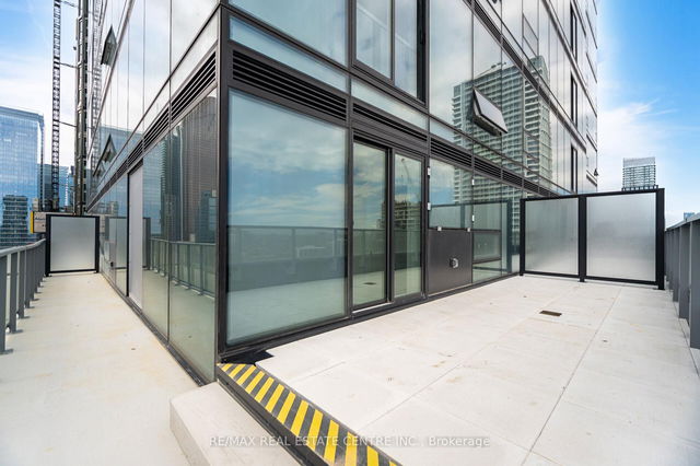 3007 - 89 Church Street