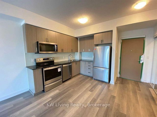 502 - 1603 Eglinton Avenue