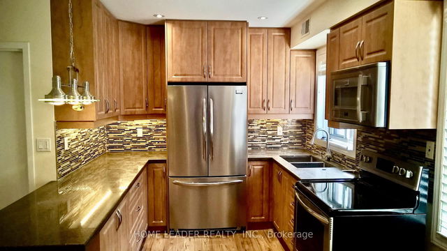 2 - 3856 Bathurst Street