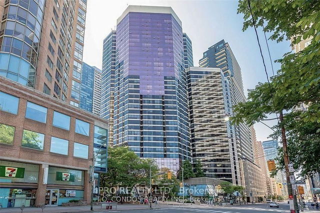 2702 - 1001 Bay Street
