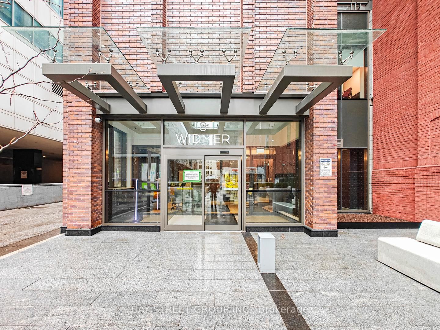 Condo for sale at 3305-8 Widmer Street, Toronto, Waterfront Communities C1, M5V 2E7 - MLS: C12157073