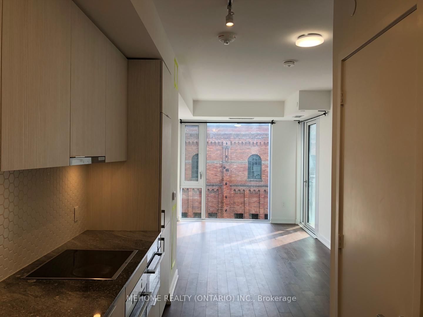 Condo for sale at 402-158 Front Street, Toronto, Moss Park, M5A 0K9 - MLS: C12157267