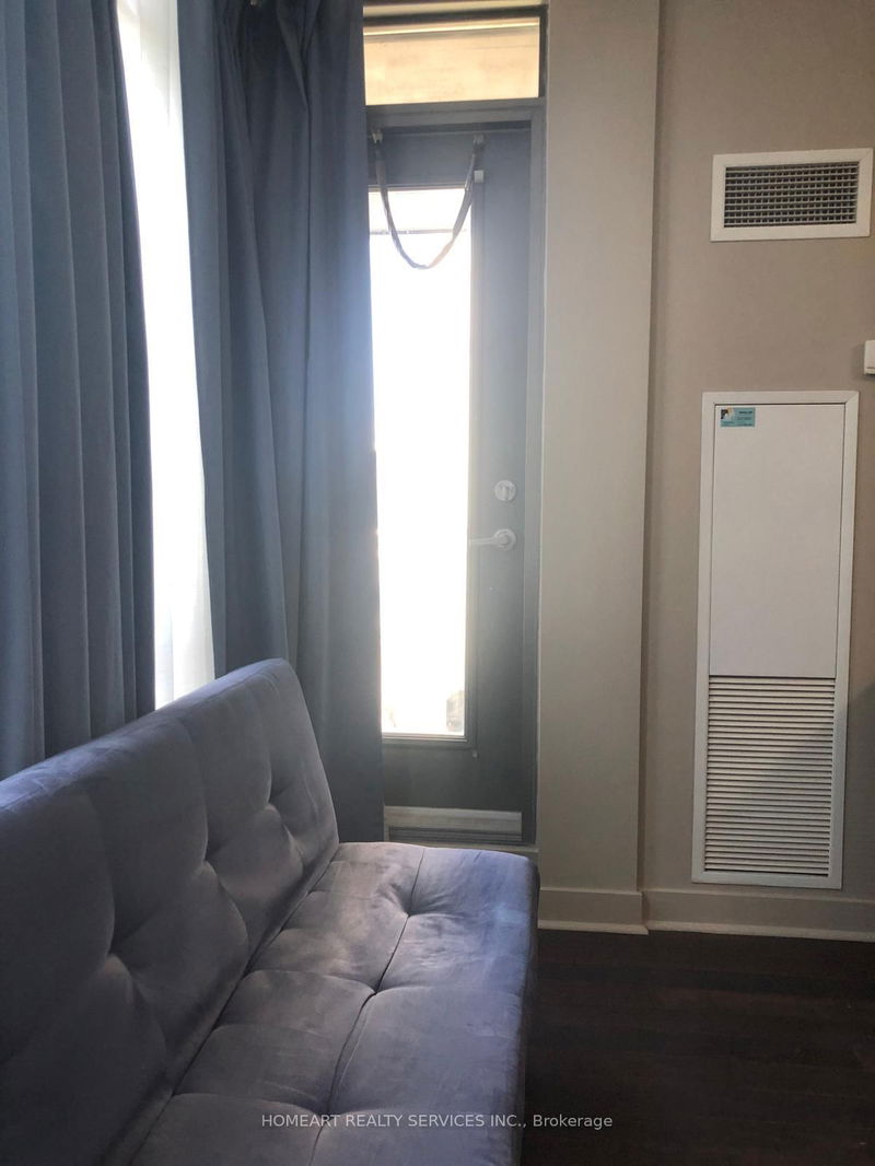 Room2