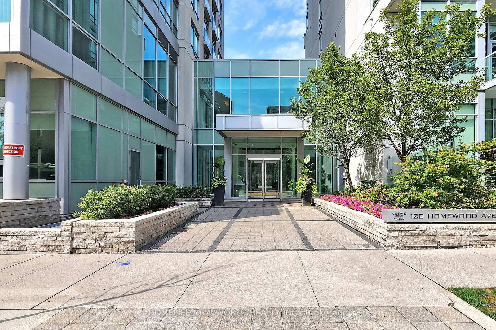 Condo for sale at 621-120 Homewood Avenue, Toronto, North St. James Town, M4Y 2J3 - MLS: C12157312