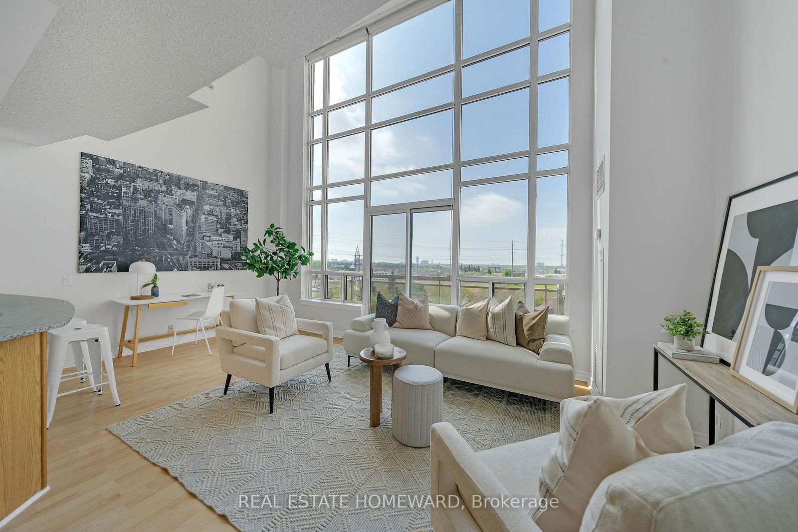 Condo for sale at 812-1720 Eglinton Avenue, Toronto, Victoria Village, M4A 2X8 - MLS: C12157326