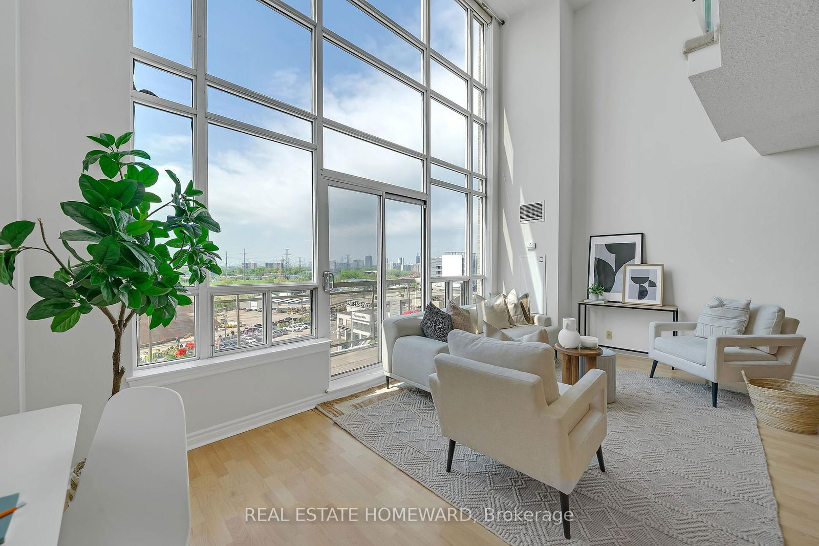 Condo for sale at 812-1720 Eglinton Avenue, Toronto, Victoria Village, M4A 2X8 - MLS: C12157326