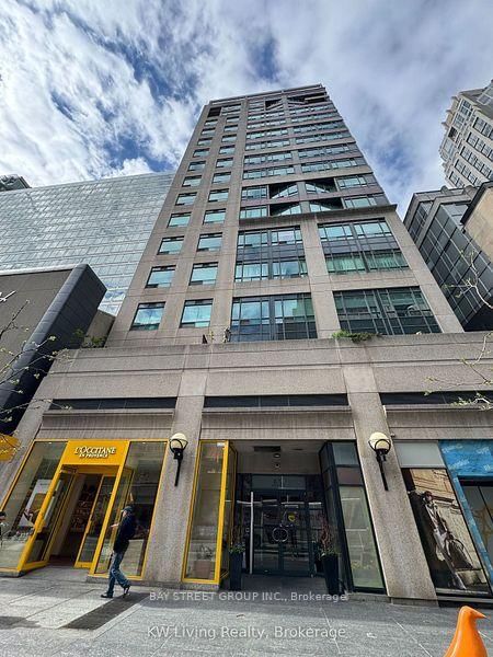 205 - 102 Bloor Street