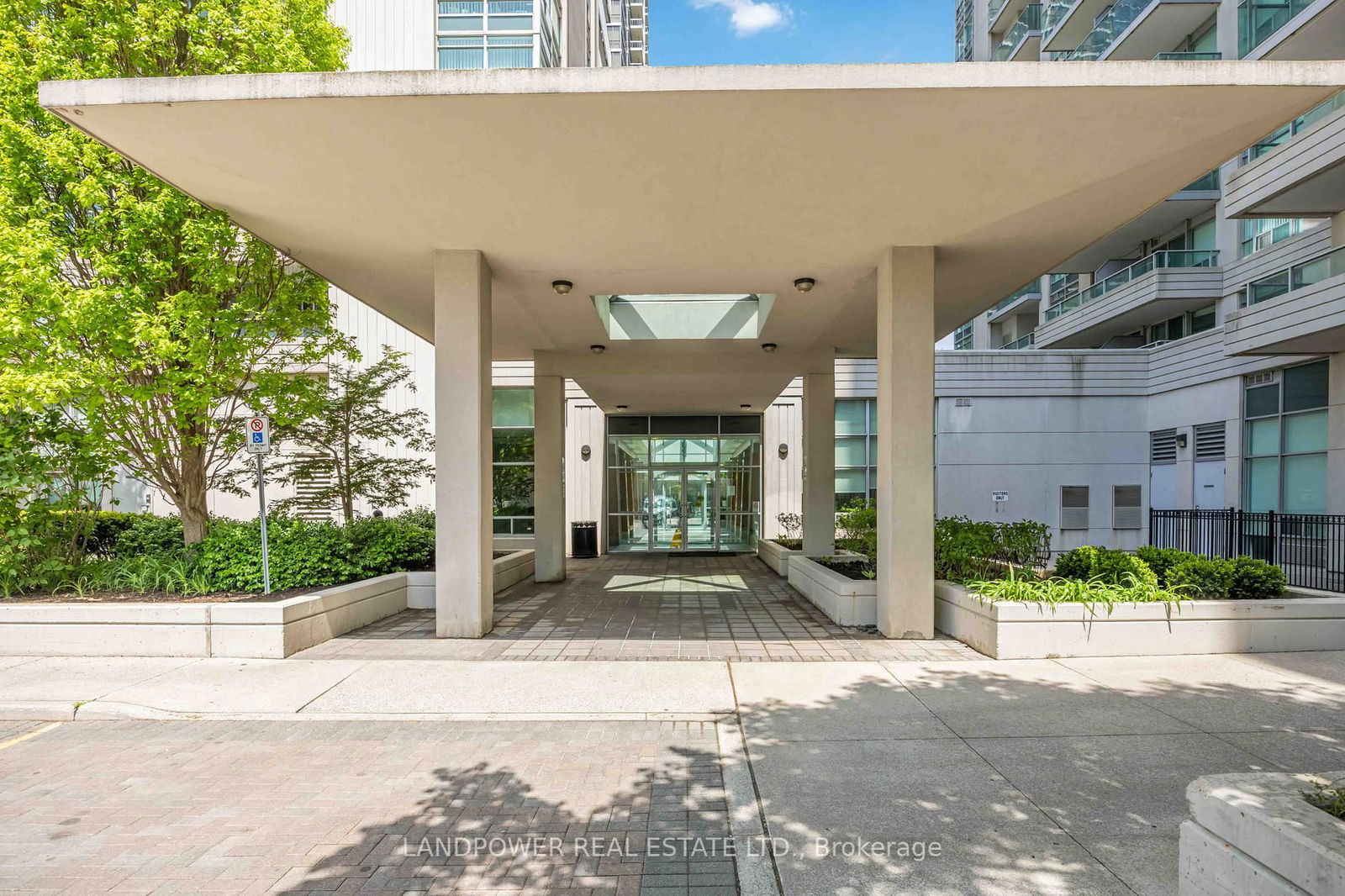 Condo for sale at 512-31 Bales Avenue, Toronto, Willowdale East, M2N 7L6 - MLS: C12157359