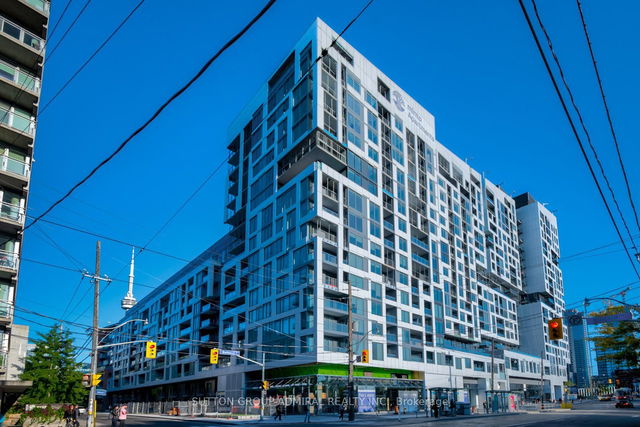 1601W - 27 Bathurst Street