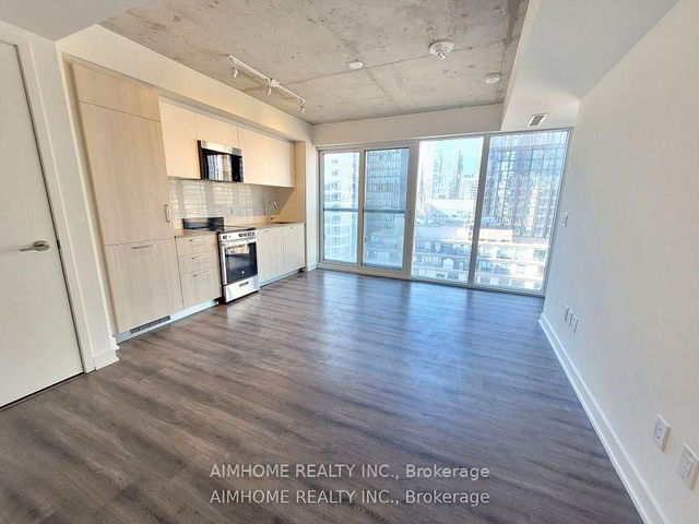1405 - 65 Mutual Street