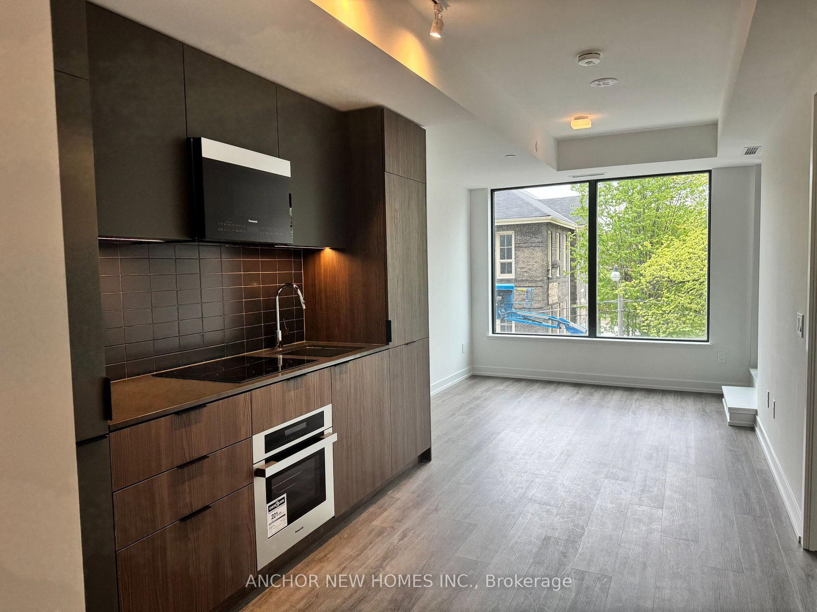 28 Eastern Avenue, Unit 216 - Photo 3