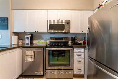 Unit 305 — 30 Harrison Garden Blvd, Toronto - Willowdale East image-0-1
