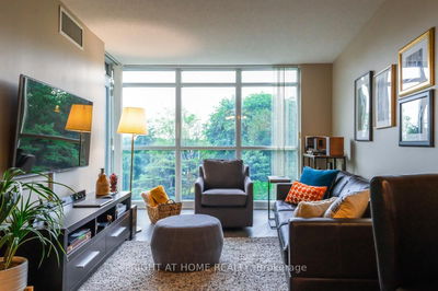 Unit 305 — 30 Harrison Garden Blvd, Toronto - Willowdale East image-0-3