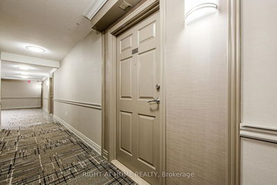 Unit 410 — 19 Barberry Pl, Toronto - Bayview Village image-0-4