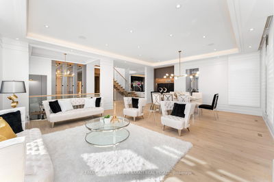 20 Tobruk Cres, Toronto - Newtonbrook East image-0-4
