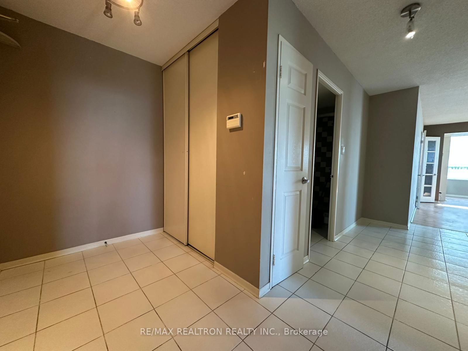 Condo for sale at 2301-195 Wynford Drive, Toronto, Flemingdon Park, M3C 3P3 - MLS: C12157638