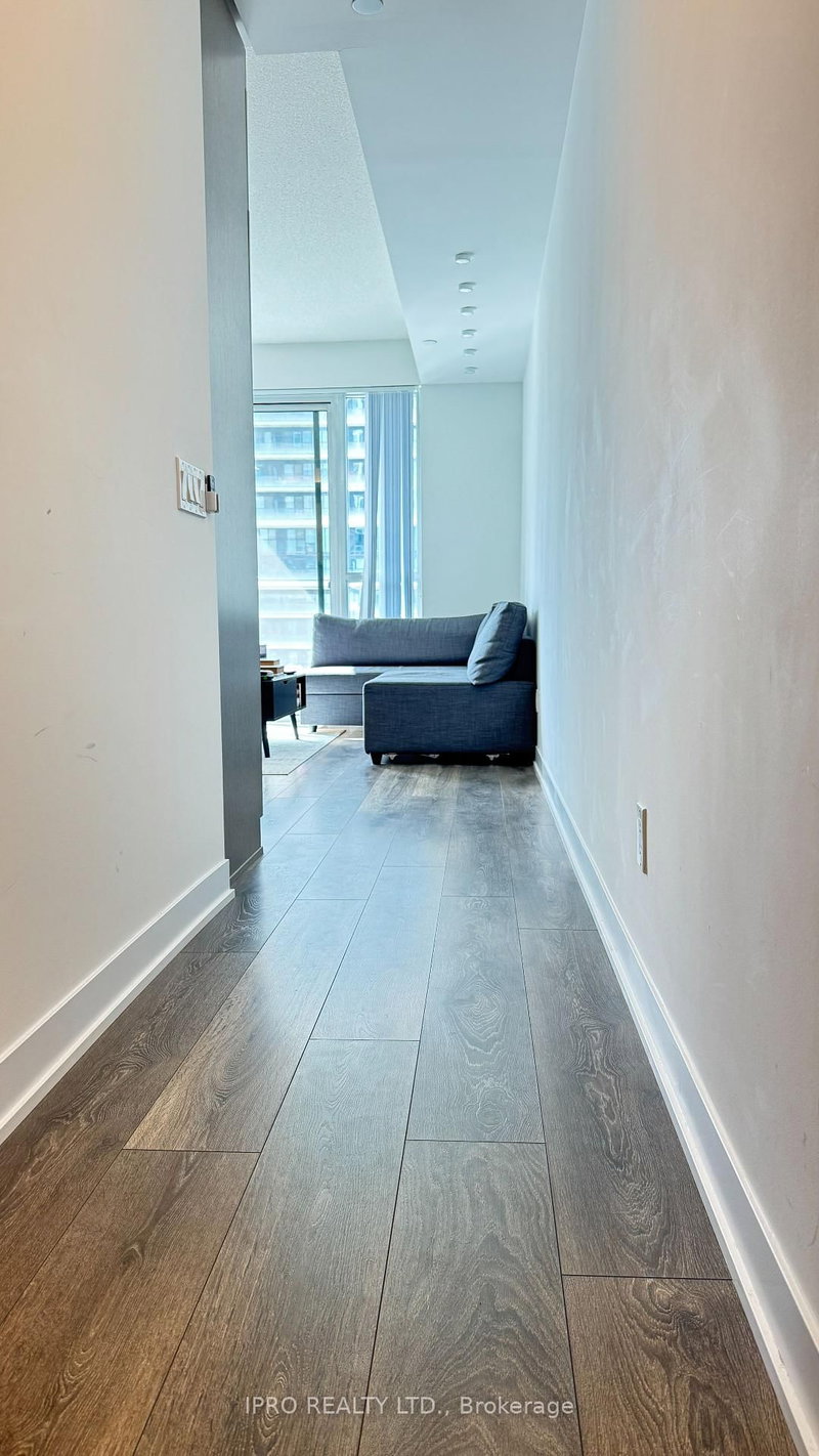 Room1