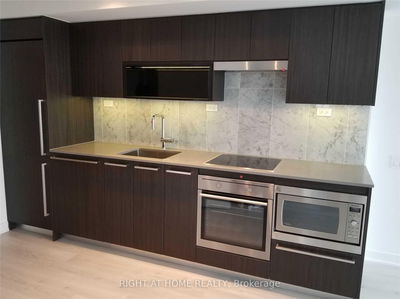 Unit 3205 — 70 Queens Wharf Rd, Toronto - Waterfront Communities C1 image-0-1