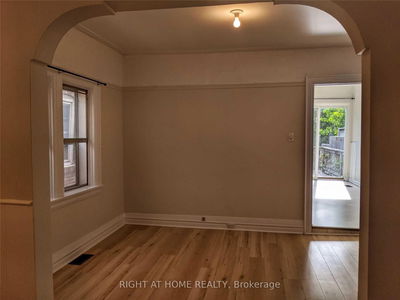 Unit Entire House — 152 Atlas Ave, Toronto - Humewood-Cedarvale image-0-3