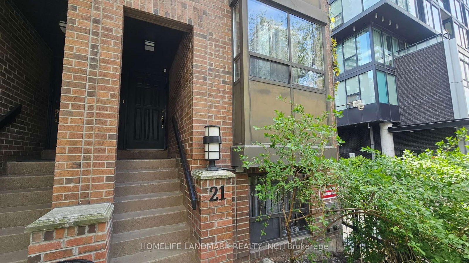 Townhouse for sale at 1-21 Dundonald Street, Toronto, Church-Yonge Corridor, M4Y 1K3 - MLS: C12157854