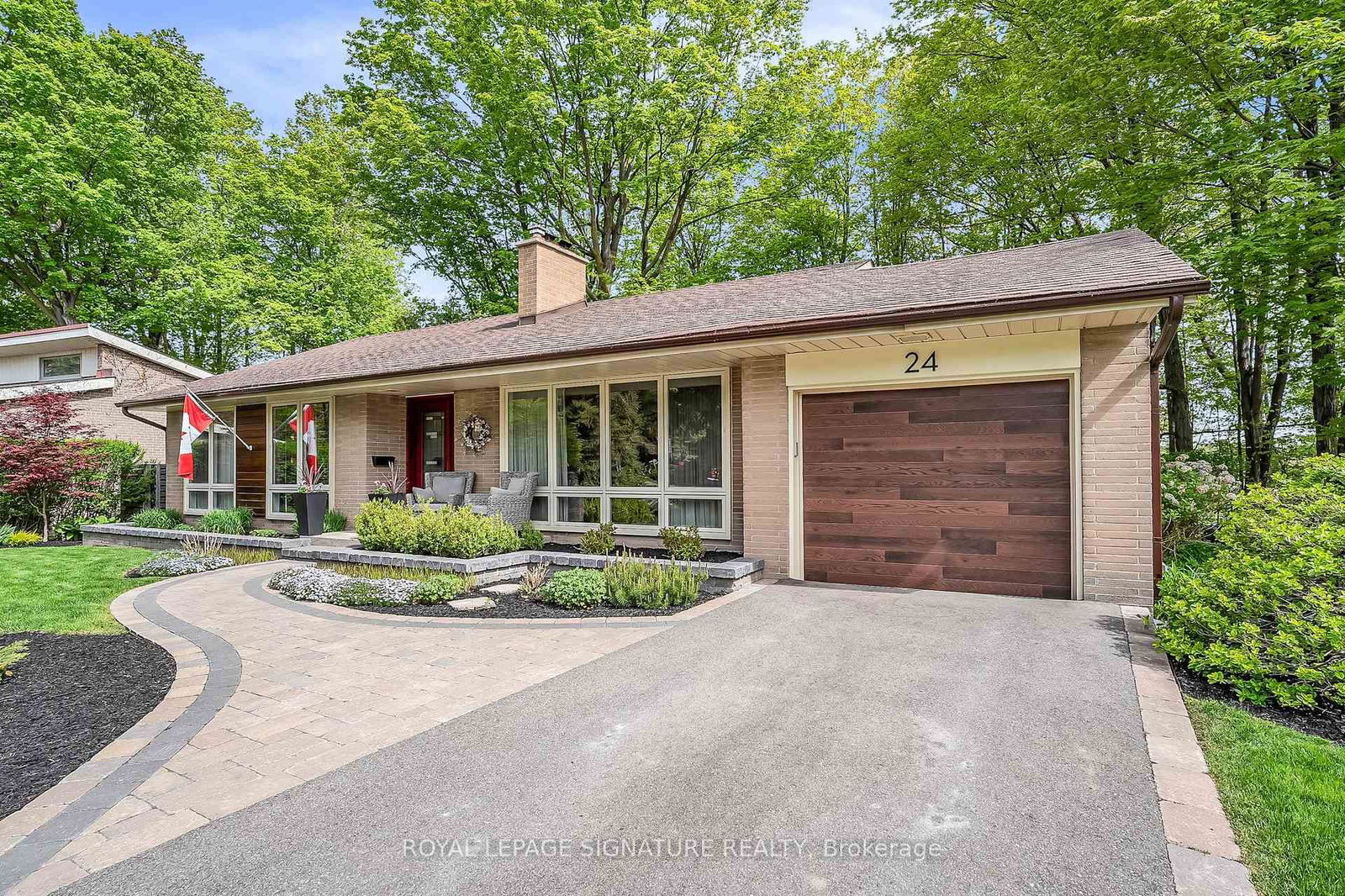 Detached House for sale at 24 Deepwood Crescent, Toronto, Banbury-Don Mills, M3C 1N8 - MLS: C12157906