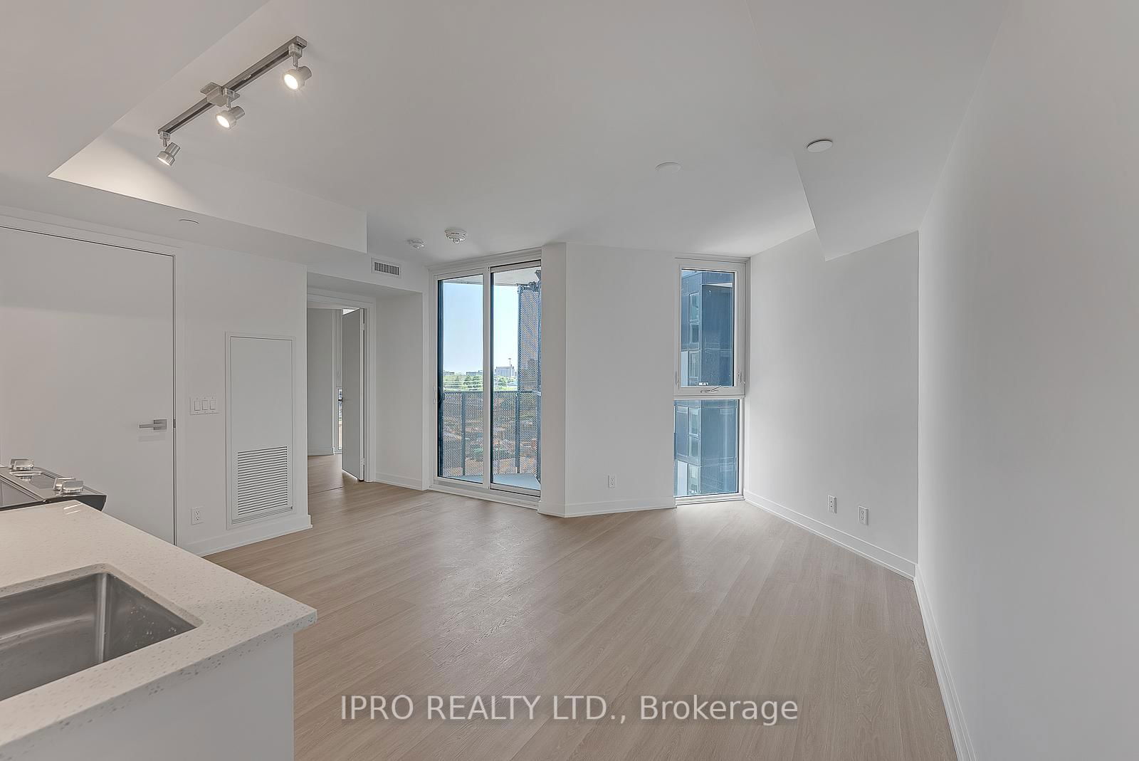 Condo for sale at 630-30 Tretti Way, Toronto, Clanton Park, M3H 0E3 - MLS: C12157972