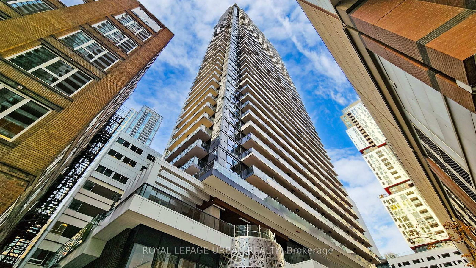 Condo for sale at 2609-38 Widmer Street, Toronto, Waterfront Communities C1, M5V 0P7 - MLS: C12158132