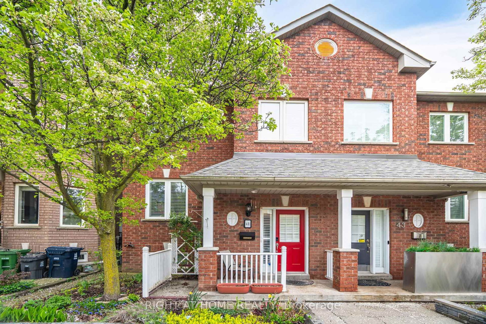 Semi-Detached House for sale at 41 Acores Avenue, Toronto, Wychwood, M6G 4B4 - MLS: C12158190