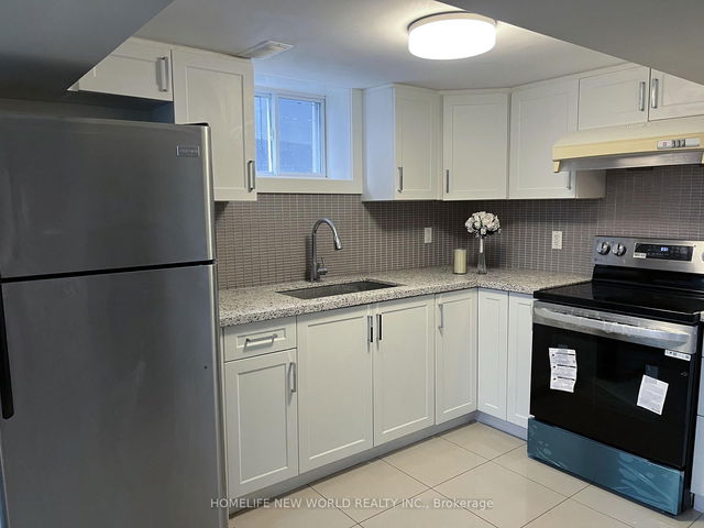 B2 - 165 Avondale Avenue