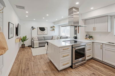 Unit 113 — 40 Merchant Lane, Toronto - Dufferin Grove image-0-1