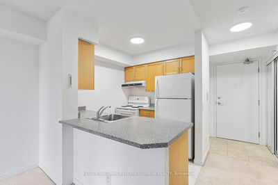 Unit 1002 — 155 Beecroft Rd, Toronto - Lansing-Westgate image-0-2