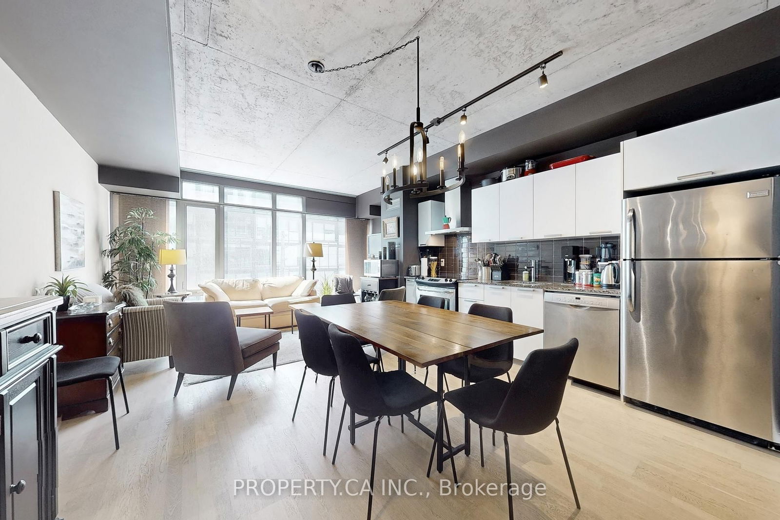 Condo for sale at 413-650 King Street, Toronto, Waterfront Communities C1, M5V 0H6 - MLS: C12158456