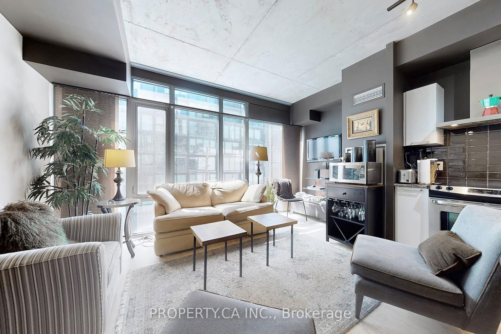 Condo for sale at 413-650 King Street, Toronto, Waterfront Communities C1, M5V 0H6 - MLS: C12158456