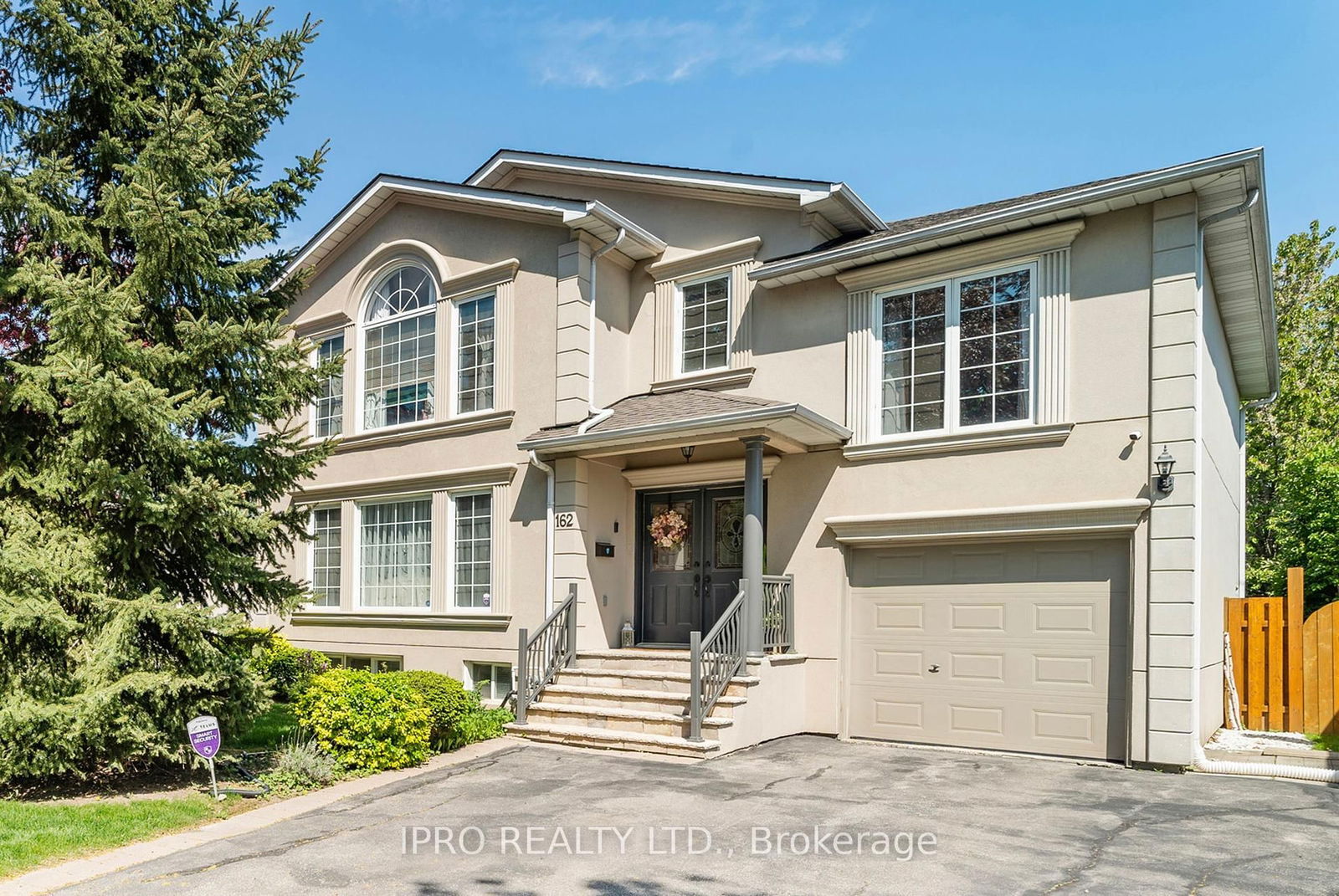 Detached House for sale at 162 Goulding Avenue, Toronto, Newtonbrook West, M2M 1L7 - MLS: C12158464